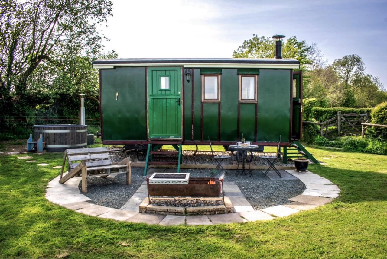 Dotties Retreat Villa Combe Martin Kültér fotó